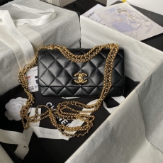 Chanel 19 Bags